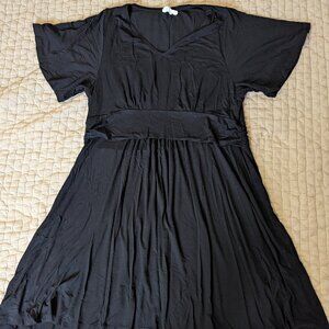 Seraphine Maternity & Nursing Dress